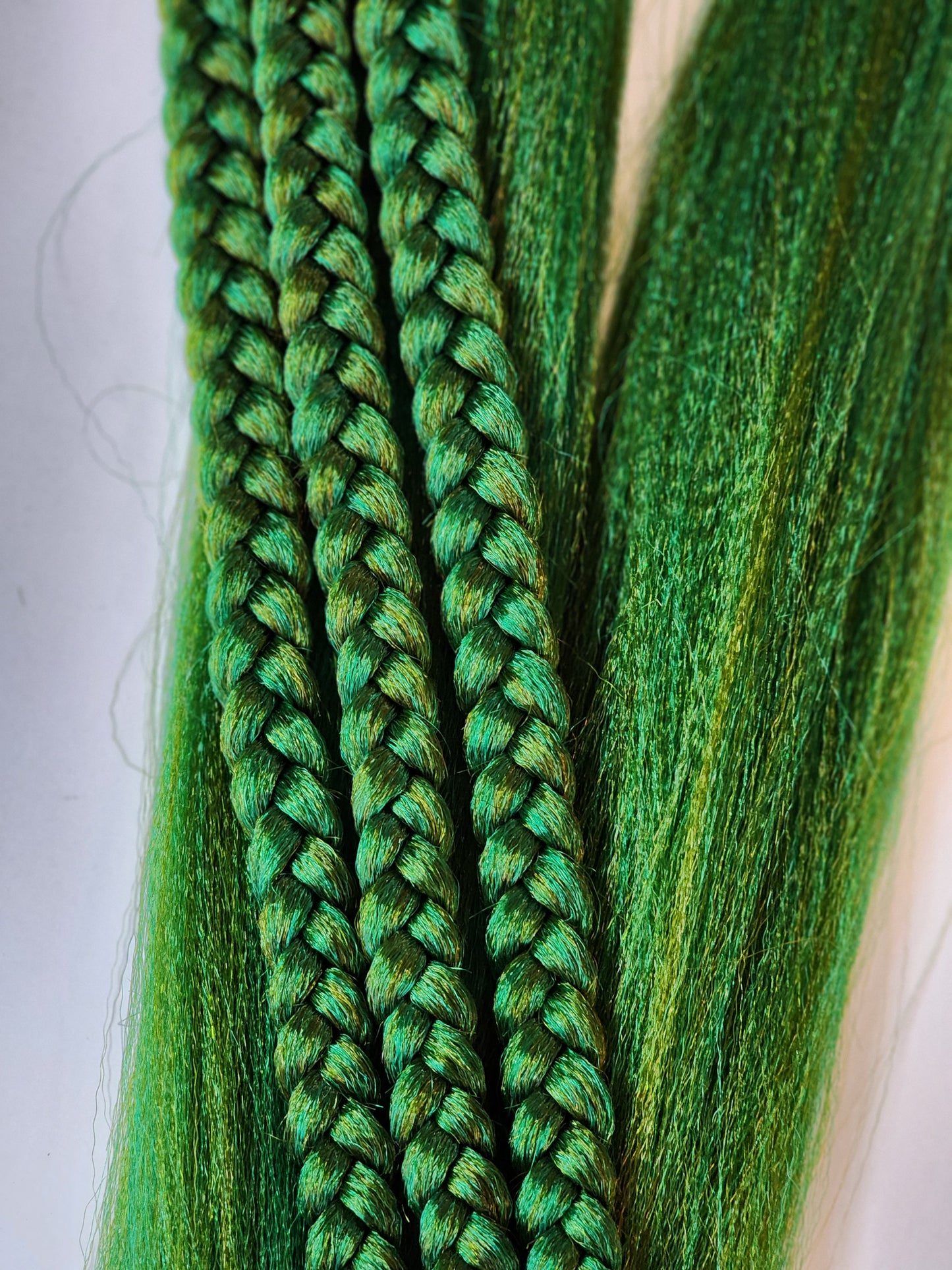 Green Apple Blend green prestretched braiding hair