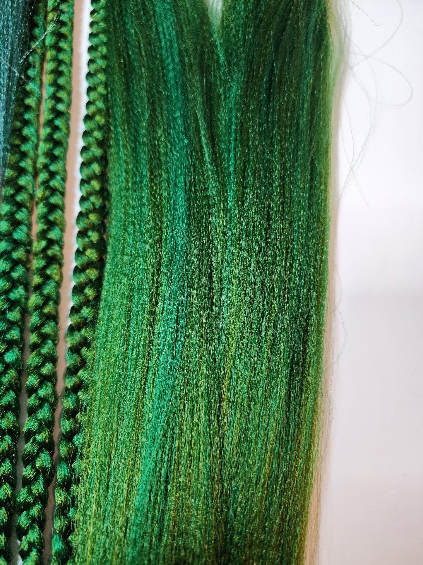 Green Apple Blend green prestretched braiding hair