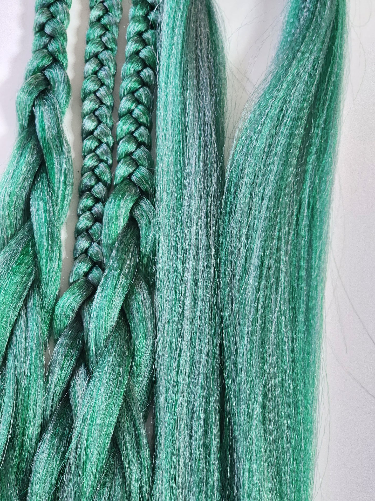 Minty Blend green blue prestretched braiding hair