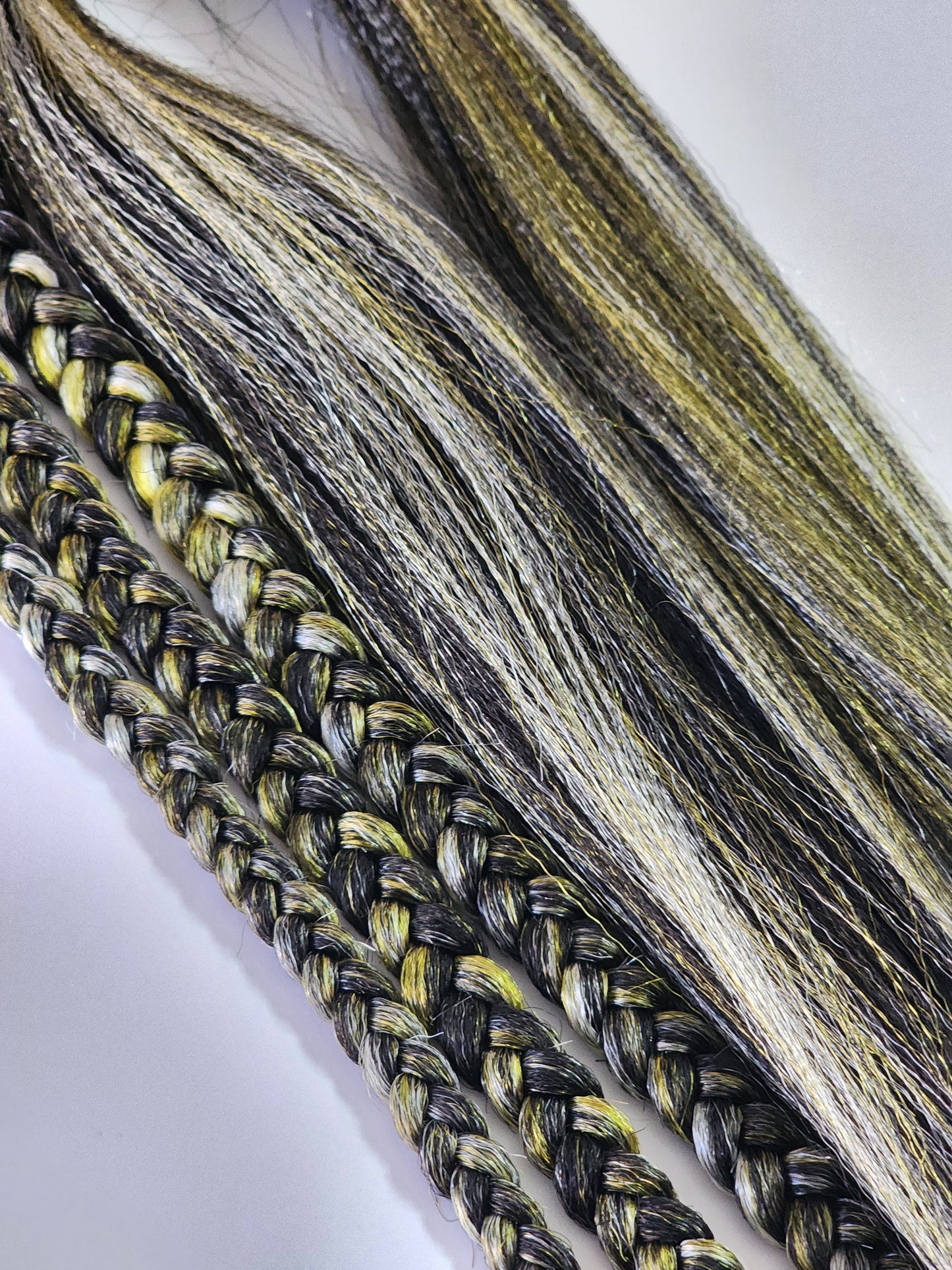 Cleopatra Blend black yellow white prestretched braiding hair