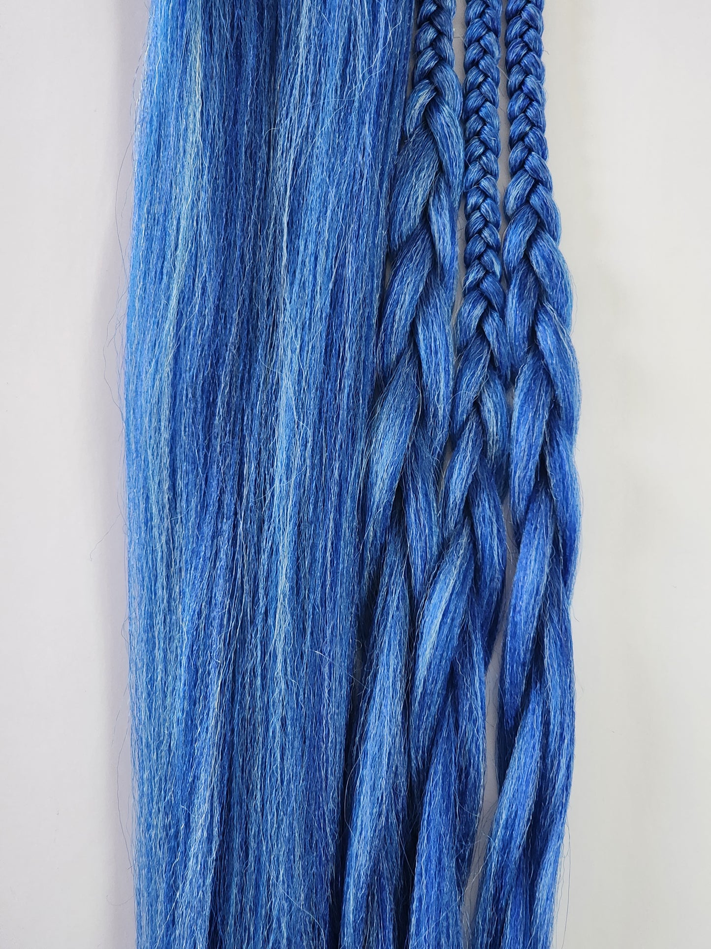 Blue Water Blend prestretched braiding hair