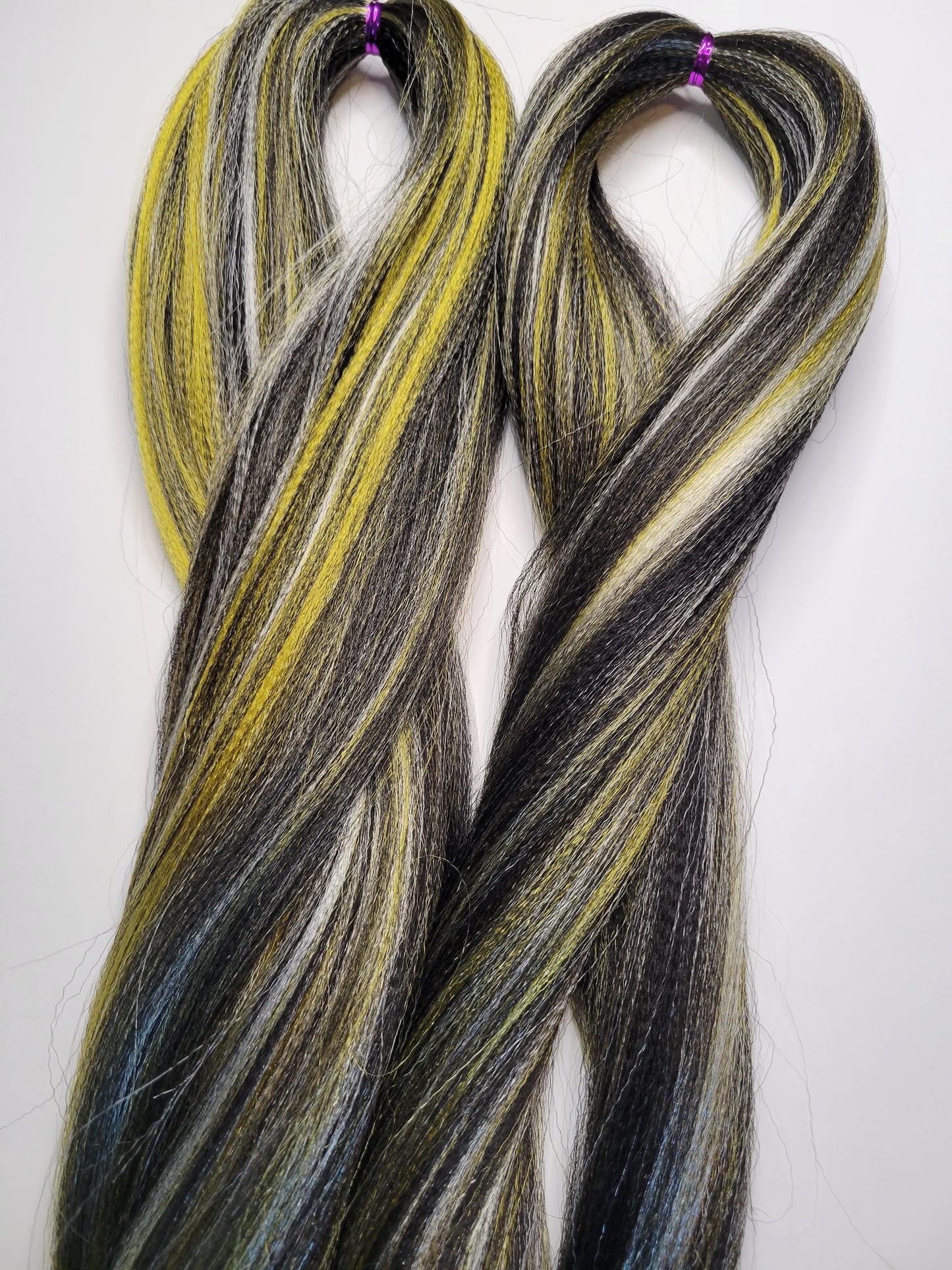 Cleopatra Blend black yellow white prestretched braiding hair